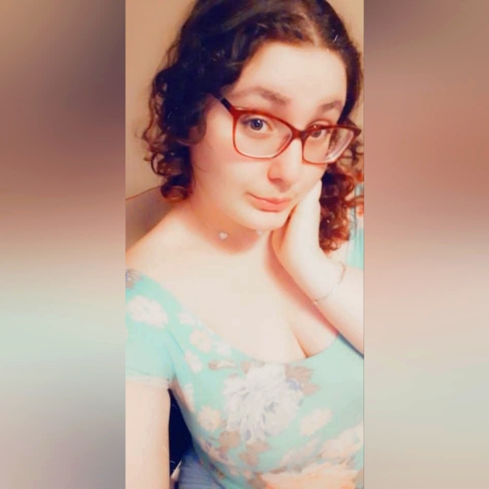 Meet your Posher, Jade - Picture 12 of 16